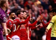 曼联客场逆转取胜，球队士气大振