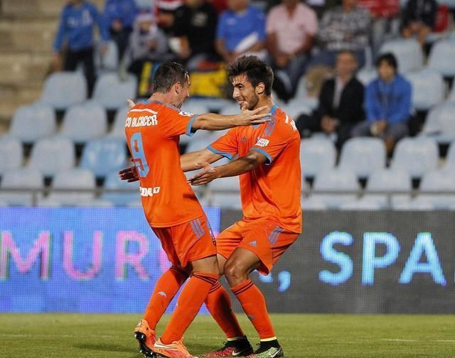 关于格拉纳达在客场获胜：晋级积分榜前列的信息