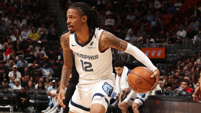 灰熊绝地逆转!莫兰特压哨绝杀带队取胜 灰熊绝地逆转!莫兰特压哨绝杀带队取胜